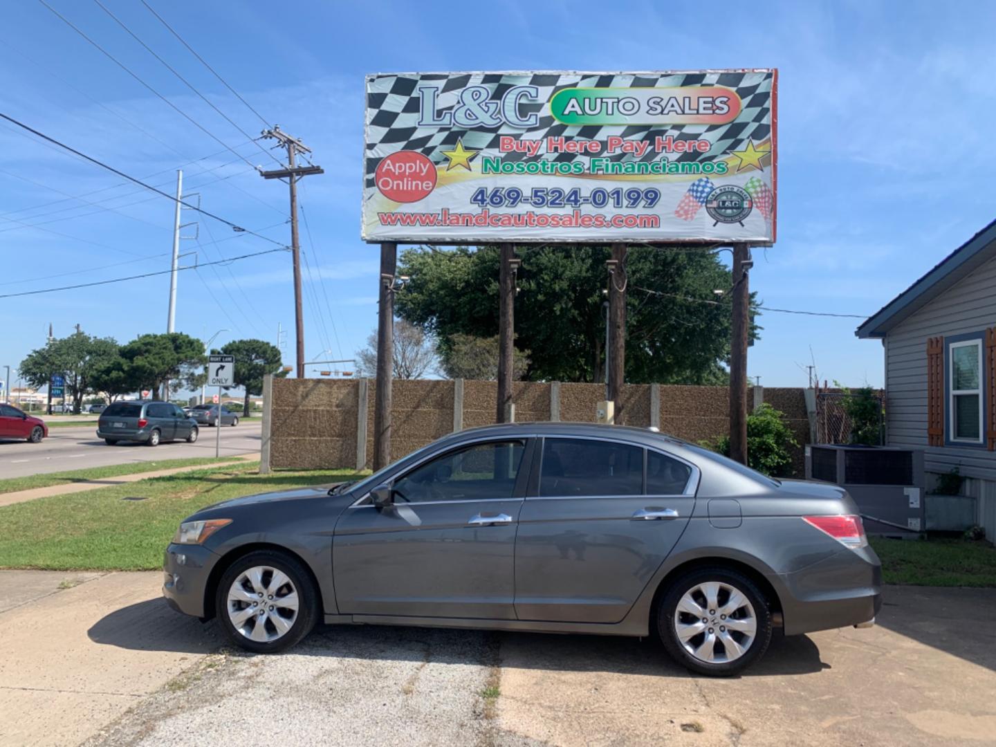 2009 Gray /gray Honda Accord EX 2WD AT (1HGCP36859A) with an 6 Cylinders 3.5L FI SOHC 212 CID engine, AUTOMATIC transmission, located at 1830 North Belt Line Road, Irving, TX, 75061, (469) 524-0199, 32.834373, -96.993584 - Photo#0